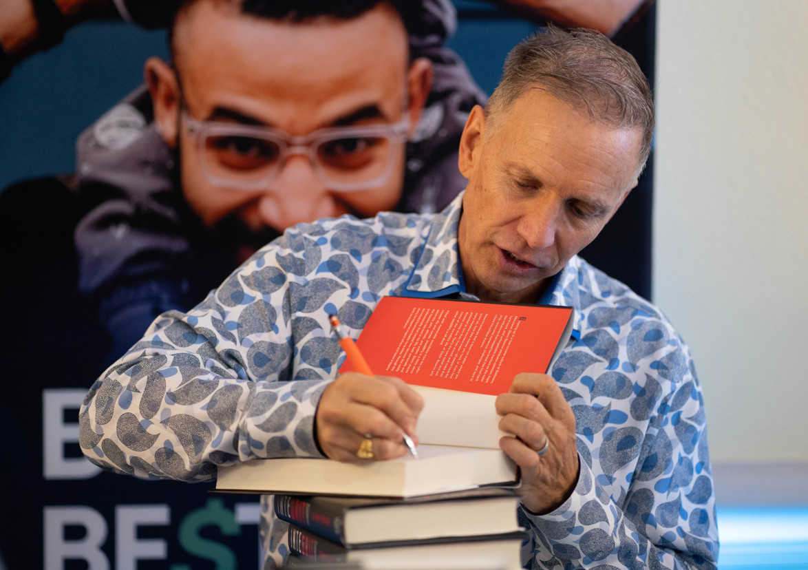 ‘Undercover Billionaire’ Glenn Stearns Talks ‘InteGRITy’ | eXp Life